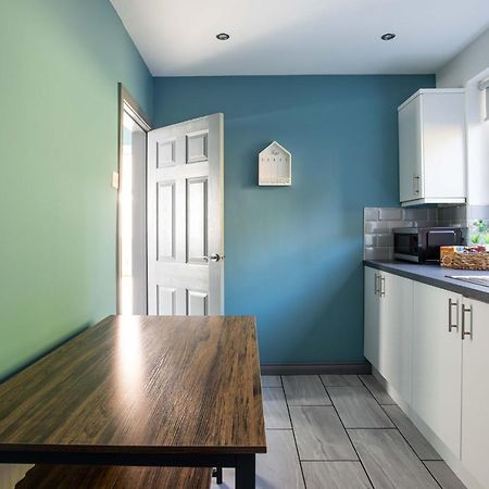 Fully Refurbished North Belfast Home מראה חיצוני תמונה