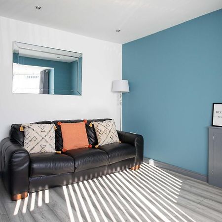 Fully Refurbished North Belfast Home מראה חיצוני תמונה