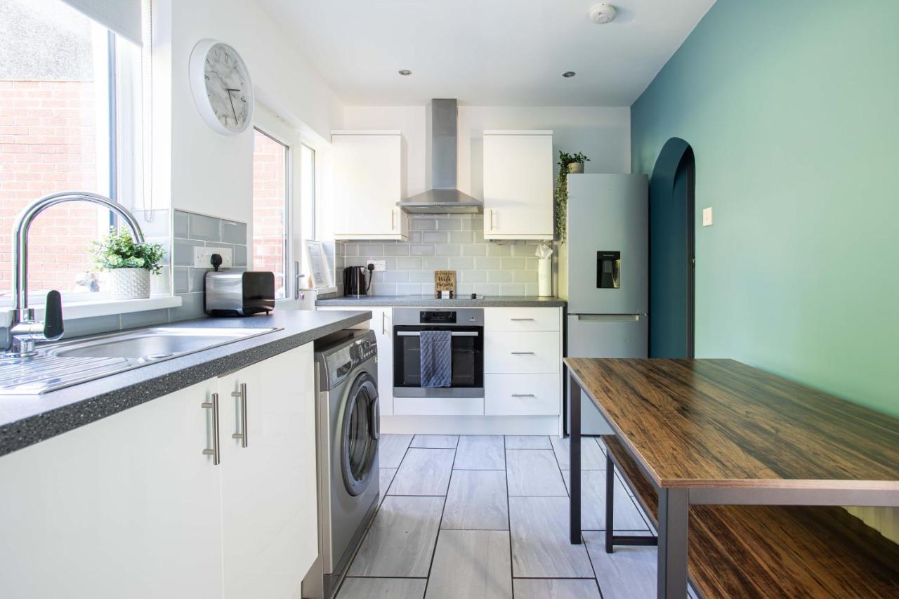 Fully Refurbished North Belfast Home מראה חיצוני תמונה