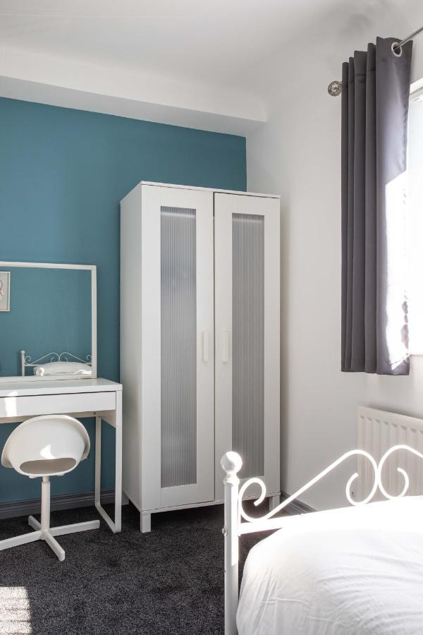 Fully Refurbished North Belfast Home מראה חיצוני תמונה